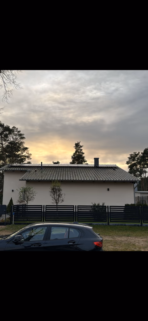 Solaranlage 25 kWp in Mellensee — GFK Solar Referenzprojekt